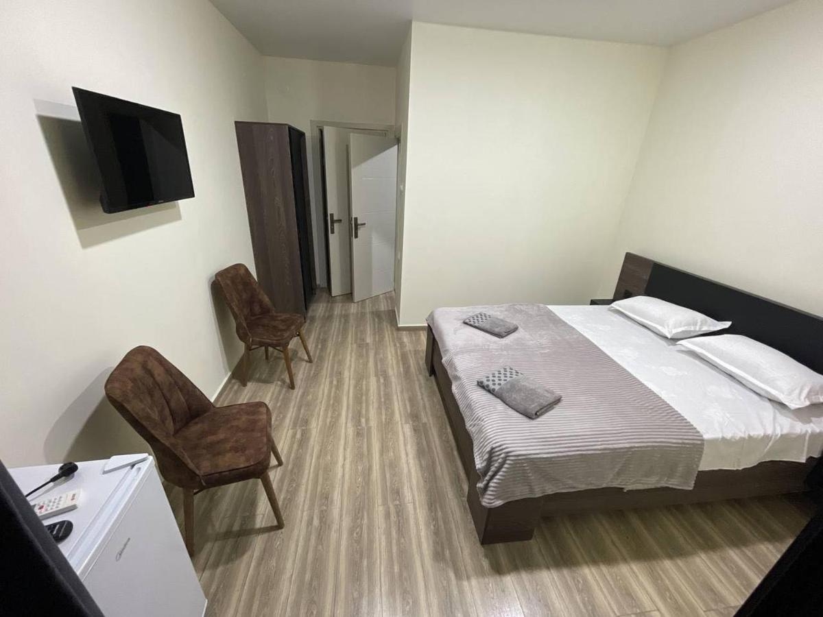 Hotel Estonia Two Kobuleti Kültér fotó