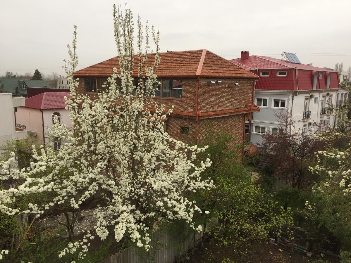 Hotel Estonia Two Kobuleti Kültér fotó