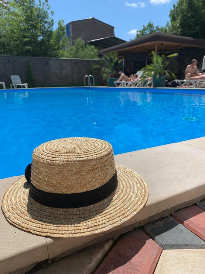 Hotel Estonia Two Kobuleti Kültér fotó